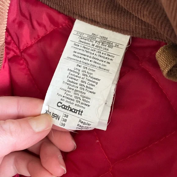 Vintage Carhartt Tan Jacket with Brown Collar - Unisex - Picture 6 of 11